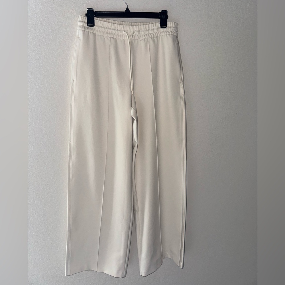Athleta Women's Cream wide leg pants